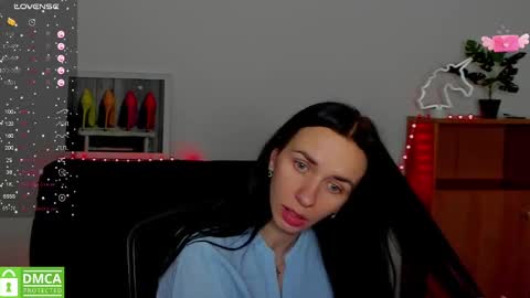 Anna online show from February 2025 12:55:01 PM