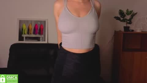 Anna online show from December 2025 06:28:01 AM