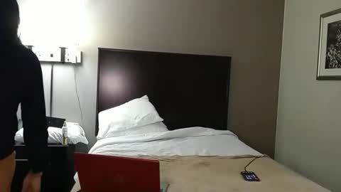 Anna Lee Cross online show from April 2026 08:59:01 AM