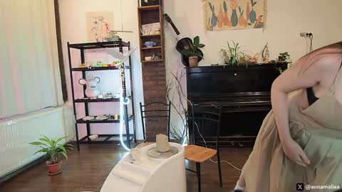 Snapshot of annamalia chatting on March 2026 06:36:01 PM Annie follow my onlyfans - 50 off online show from March 2026 06:36:01 PM