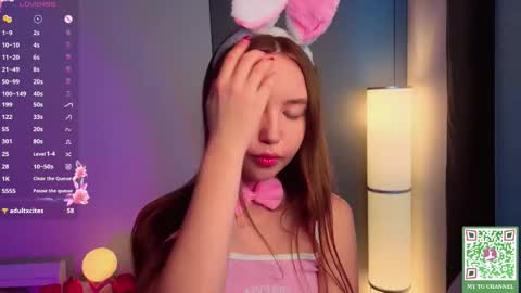 Holly Molly Im Polly online show from October 2025 06:14:01 AM