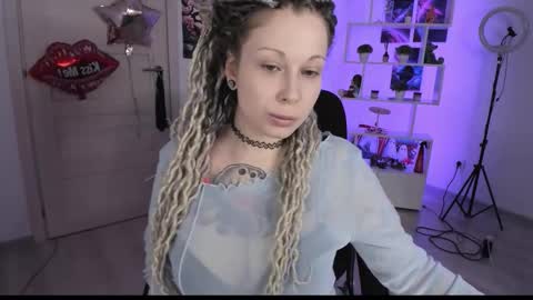 Snapshot of annanebula chatting on October 2025 05:55:02 PM Anna online show from October 2025 05:55:02 PM