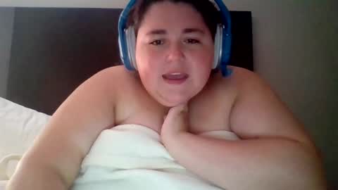 Snapshot of annaoftherealms chatting on June 2026 04:45:01 AM annaoftherealms online show from June 2026 04:45:01 AM