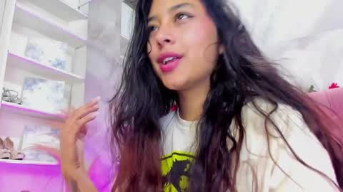 Snapshot of annaqueen_ chatting on November 2025 04:39:02 PM Anna online show from November 2025 04:39:02 PM