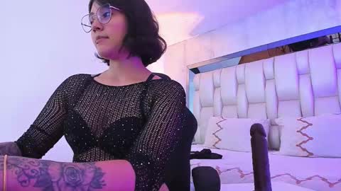 Snapshot of annaralein chatting on October 2025 04:32:02 AM Annara Lein online show from October 2025 04:32:02 AM