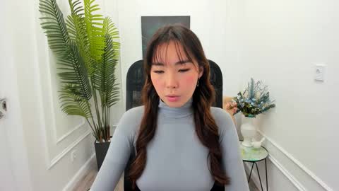 Anna online show from October 2025 08:07:01 PM