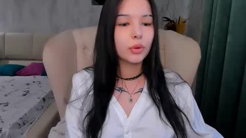 Anna online show from October 2025 08:24:02 AM