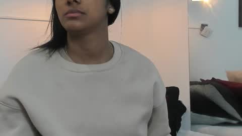 Snapshot of annarosse3 chatting on March 2026 12:00:01 PM Anna Rosse online show from March 2026 12:00:01 PM