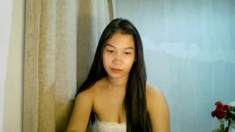 Riane online show from February 2026 07:09:02 PM