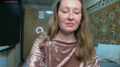 AnnaXLovers online show from April 2026 02:12:02 PM