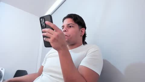 Anndy Hardy online show from January 2025 04:08:01 PM