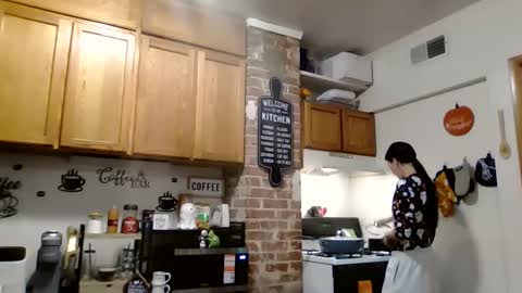 anne online show from September 2025 11:52:01 PM