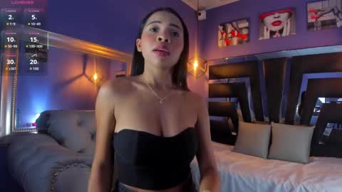 Snapshot of anne_brown1 chatting on November 2025 05:46:02 PM Anne online show from November 2025 05:46:02 PM