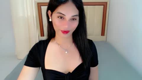 Snapshot of anne_levine chatting on September 2025 07:31:01 AM SWEET ANNE online show from September 2025 07:31:01 AM