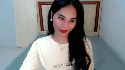 Snapshot of anne_levine chatting on September 2025 08:27:01 AM SWEET ANNE online show from September 2025 08:27:01 AM