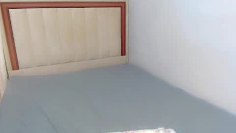 Snapshot of anne_levine chatting on October 2025 08:20:01 AM SWEET ANNE online show from October 2025 08:20:01 AM