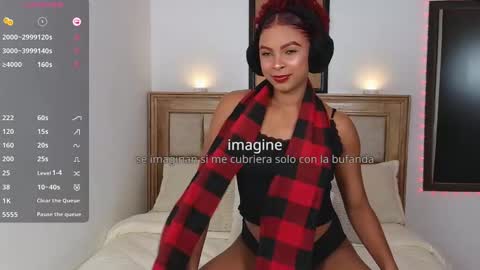 anne_rachel online show from December 2024 08:00:02 PM