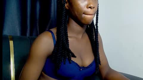 Snapshot of anne_xxxx chatting on September 2025 06:55:02 PM ann online show from September 2025 06:55:02 PM