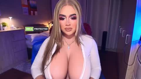 Snapshot of annecalifornia chatting on November 2025 06:44:01 AM Anne Hart online show from November 2025 06:44:01 AM