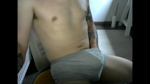 Snapshot of annecylake chatting on July 2026 09:23:02 PM annecylake online show from July 2026 09:23:02 PM