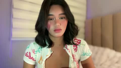 Snapshot of annedee_ chatting on October 2025 04:38:02 PM Kim online show from October 2025 04:38:02 PM