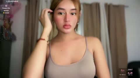 Snapshot of annedee_ chatting on July 2026 03:20:02 AM Kim online show from July 2026 03:20:02 AM