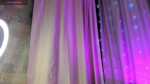 Anne online show from December 2024 01:38:02 AM