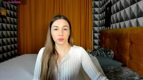 Anne online show from March 2025 01:20:02 AM