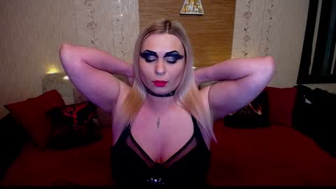 Snapshot of annessixreign chatting on December 2024 09:28:02 AM AnnessixReign online show from December 2024 09:28:02 AM