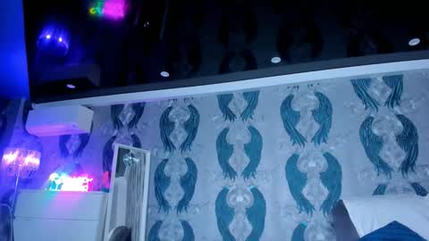 Snapshot of anneswhite chatting on September 2025 03:54:01 AM Ana online show from September 2025 03:54:01 AM