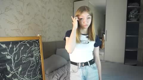 Snapshot of annettaregino chatting on October 2025 04:39:01 PM Eva online show from October 2025 04:39:01 PM