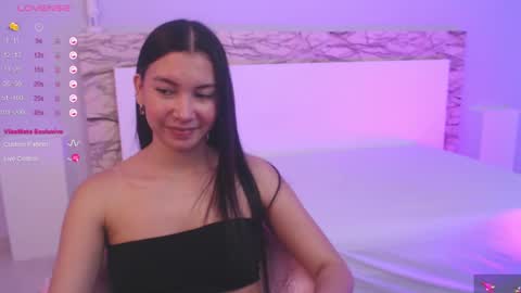 A N N E online show from December 2024 01:11:01 PM