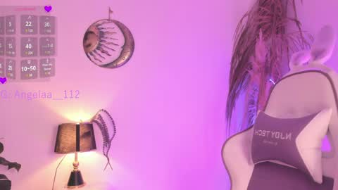 Angel online show from January 2025 12:58:02 PM