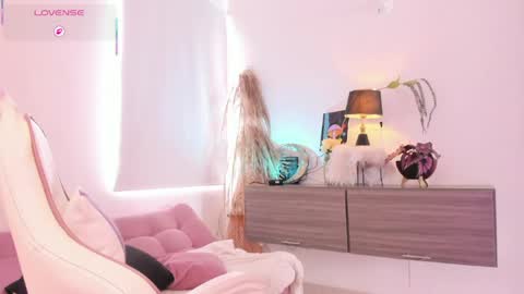 Angel online show from April 2026 04:00:01 PM