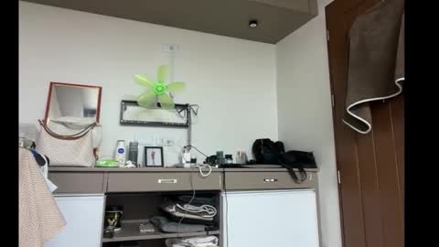 Snapshot of annhottiespicy chatting on December 2025 12:51:01 AM annhottiespicy online show from December 2025 12:51:01 AM