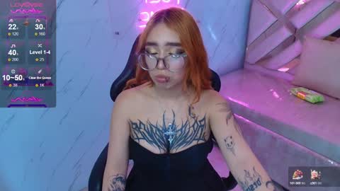 Snapshot of anni_acker_b chatting on February 2025 08:16:02 PM Anni acker b online show from February 2025 08:16:02 PM
