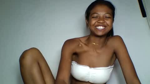 annica86 online show from April 2026 05:30:01 PM
