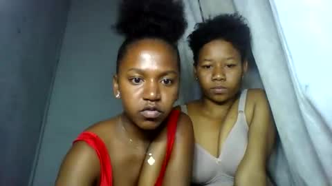 annick98 online show from February 2026 05:28:01 PM