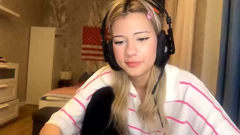 annie1fuc4 online show from March 2026 06:02:02 PM