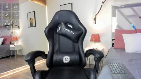 Snapshot of annie_bell__ chatting on September 2025 01:26:02 PM Annie online show from September 2025 01:26:02 PM