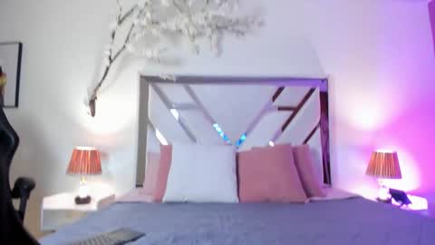 Snapshot of annie_bell__ chatting on October 2025 12:28:01 PM Annie online show from October 2025 12:28:01 PM