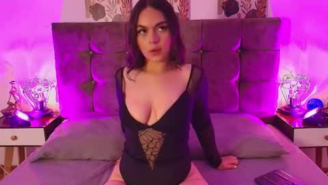 Annie Bonnie   online show from May 2026 11:39:02 AM
