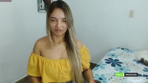 Snapshot of annie_che77y chatting on January 2025 06:35:02 AM annie cherry independent model online show from January 2025 06:35:02 AM