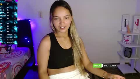 Snapshot of annie_che77y chatting on March 2025 03:24:01 AM annie cherry independent model online show from March 2025 03:24:01 AM
