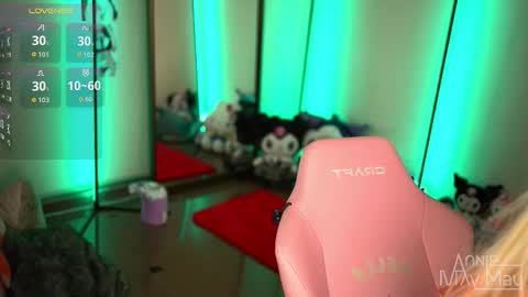 Annie May   online show from October 2025 07:19:02 AM