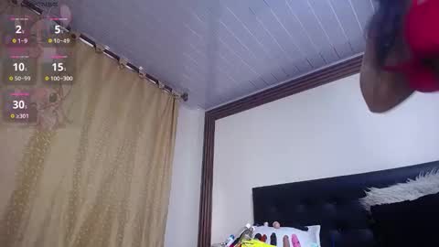 Snapshot of annie_scott_ chatting on October 2025 08:33:01 PM annie_scott_ online show from October 2025 08:33:01 PM