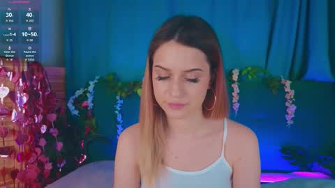 annie online show from March 2026 08:15:01 PM