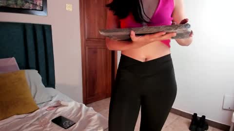 Snapshot of anniebluee_ chatting on May 2026 02:45:01 PM Annie Bluee online show from May 2026 02:45:01 PM