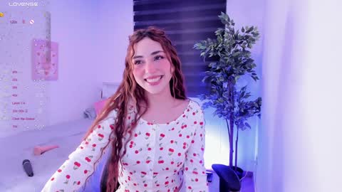 Snapshot of anniebrie chatting on January 2025 05:51:01 AM Cassandra online show from January 2025 05:51:01 AM