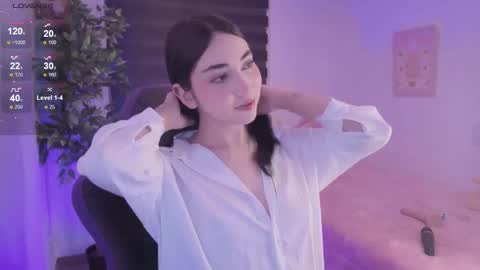 Snapshot of anniebrie chatting on September 2025 05:56:01 AM Cassandra online show from September 2025 05:56:01 AM